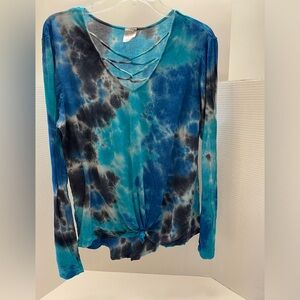 No Boundaries Tie-dye Long Sleeve Top. Size XXXL/3XG/21